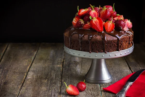 Pastel de chocolate para festejar tu cumpleaños
